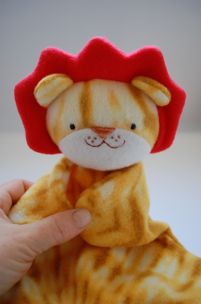 Lion Lovey 3