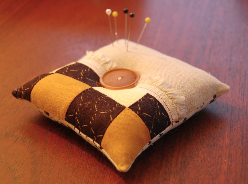 Pincushion1